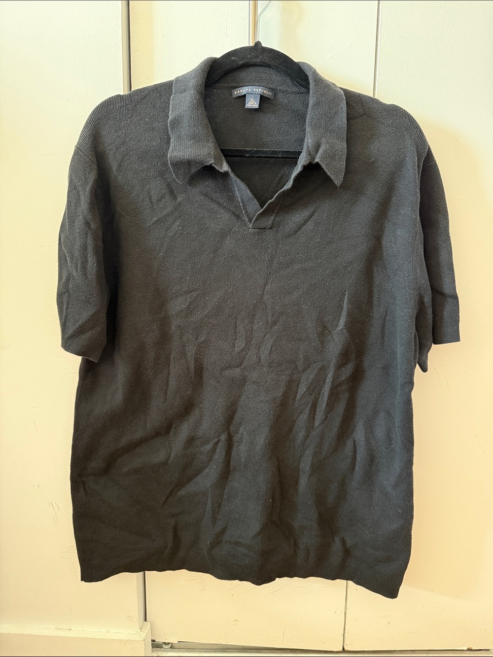 Banana Republic Black Short-Sleeve V-Neck Polo